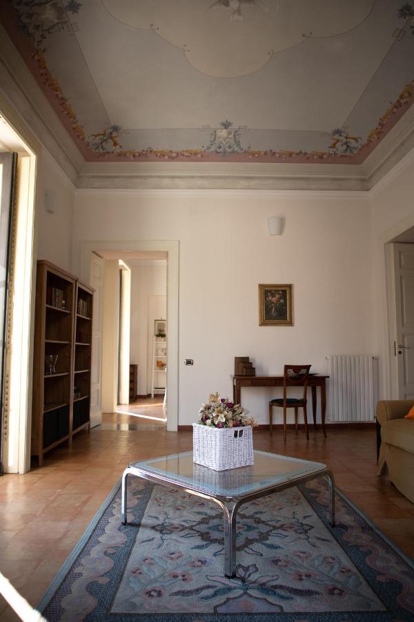 Flavio Gioia Suite Salerno Exterior foto