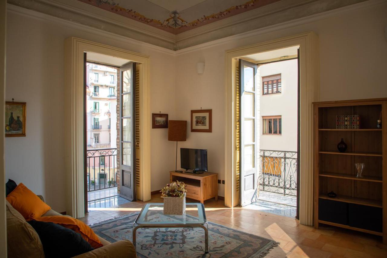 Flavio Gioia Suite Salerno Exterior foto